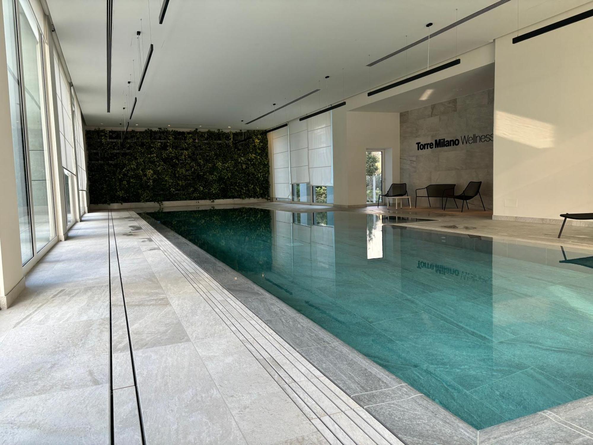 Torre Milano Skyview Suite Gym Pool & Rooftop Bagian luar foto