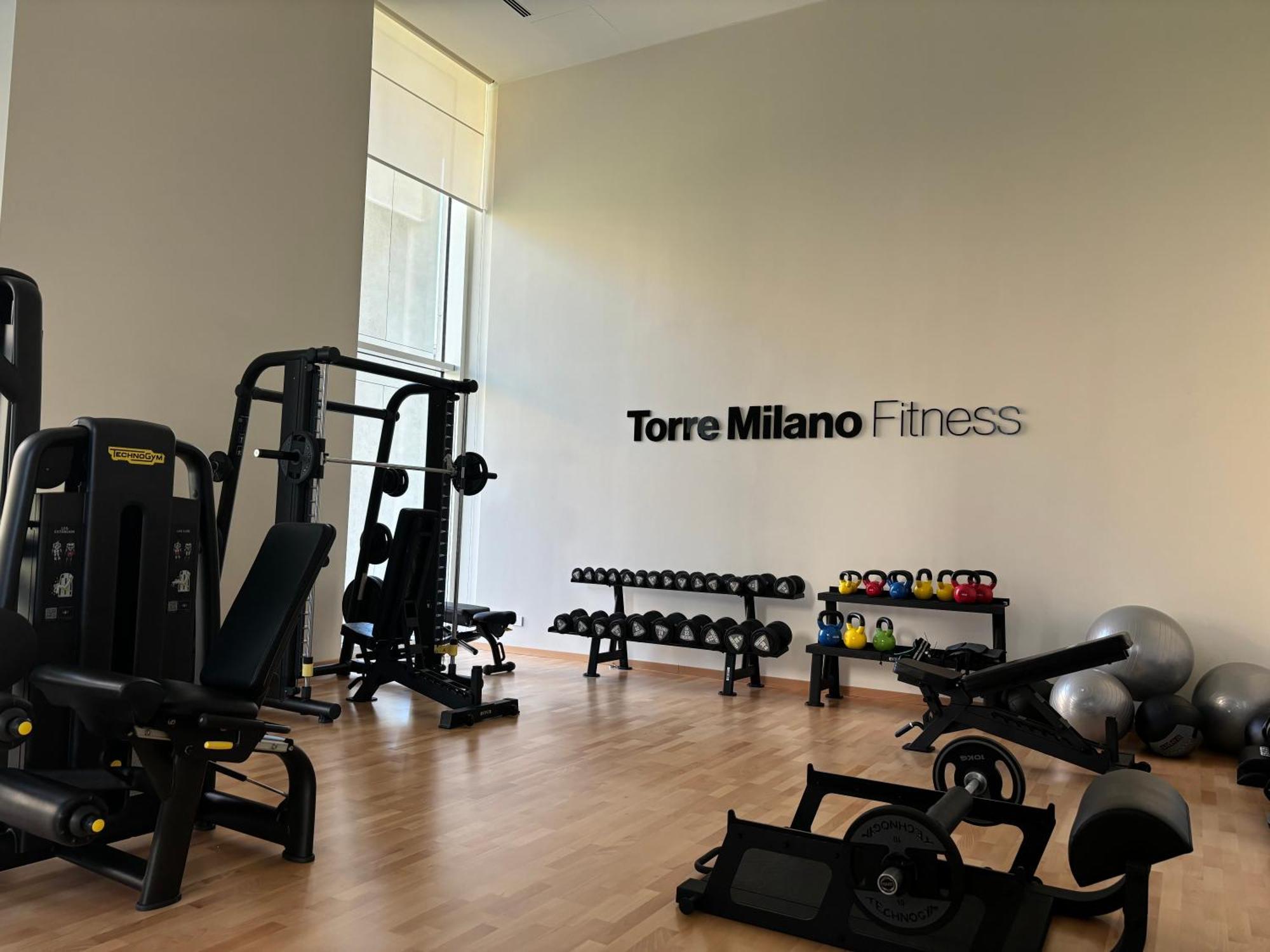Torre Milano Skyview Suite Gym Pool & Rooftop Bagian luar foto